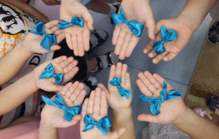 Акция "Бирюзовая ленточка" в группе №18 "Лесовичок" Акция "Бирюзовая ленточка" в группе №18 "Лесовичок".